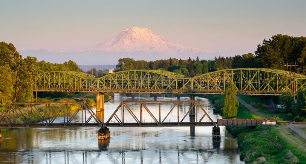 The bridge near Puyallup overlooking the water